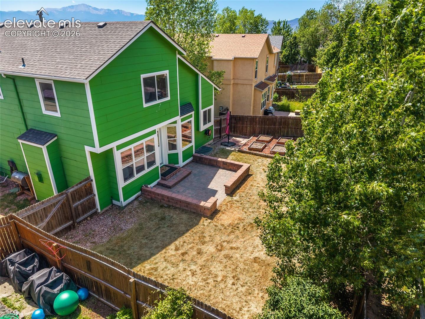 6069 Pioneer Mesa Drive