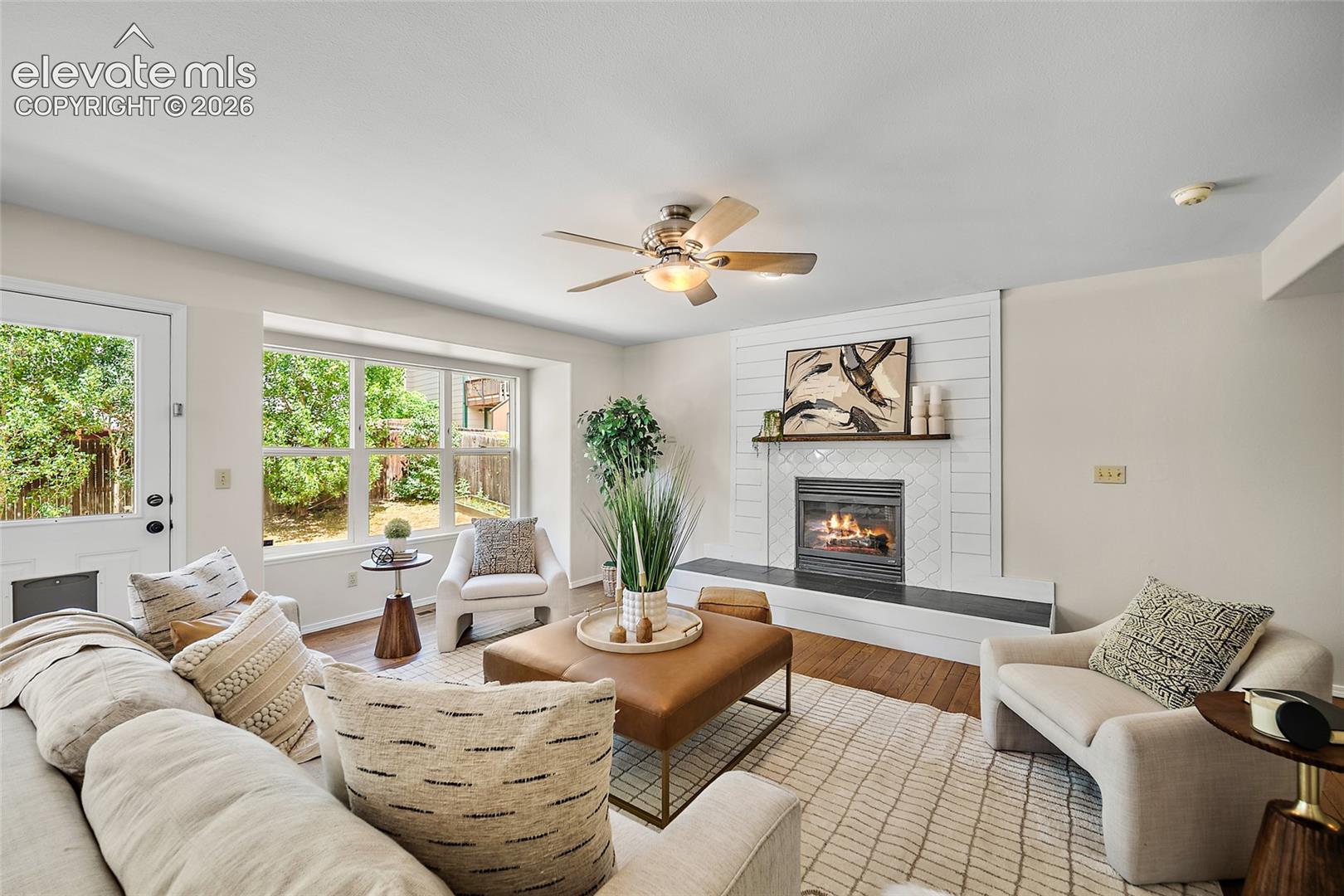 6069 Pioneer Mesa Drive