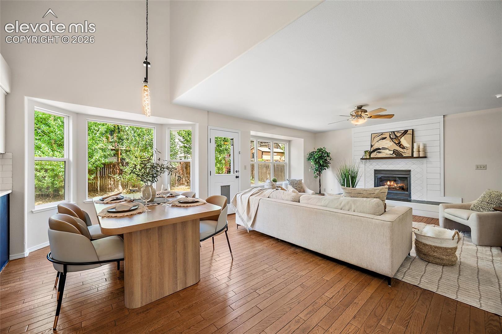 6069 Pioneer Mesa Drive