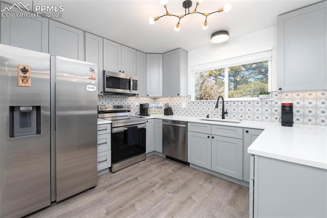 4485 E Andover Avenue