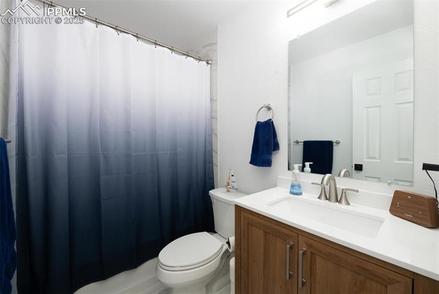 4485 E Andover Avenue