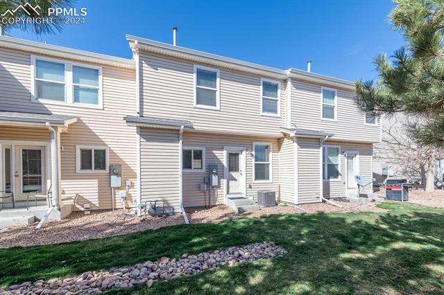 7439 Countryside Grove