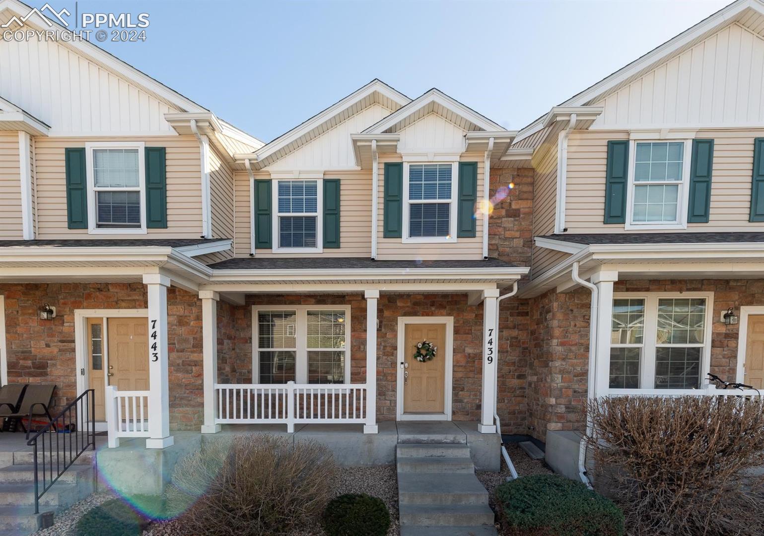 7439 Countryside Grove