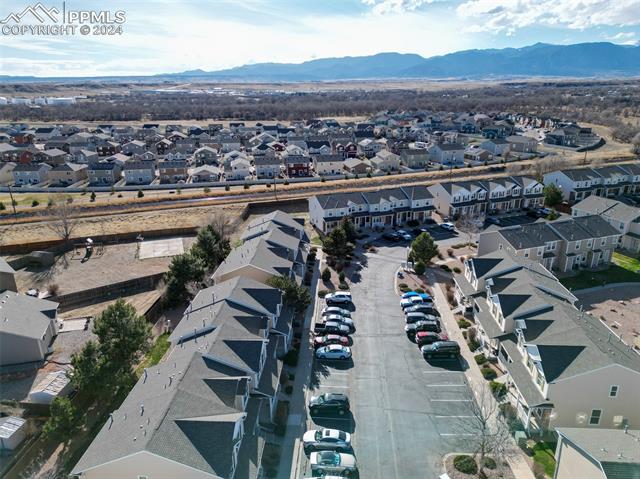 7439 Countryside Grove