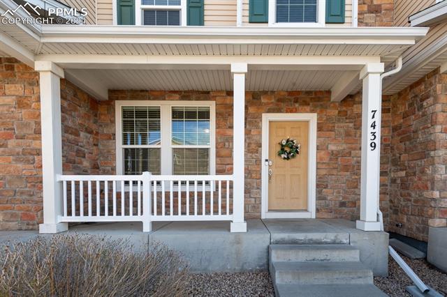 7439 Countryside Grove