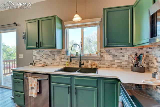 11155 Falling Star Road