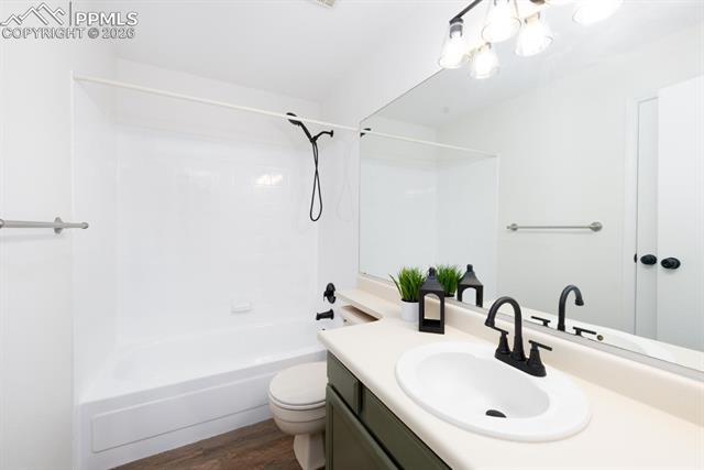 4501 S Crystal Way E301