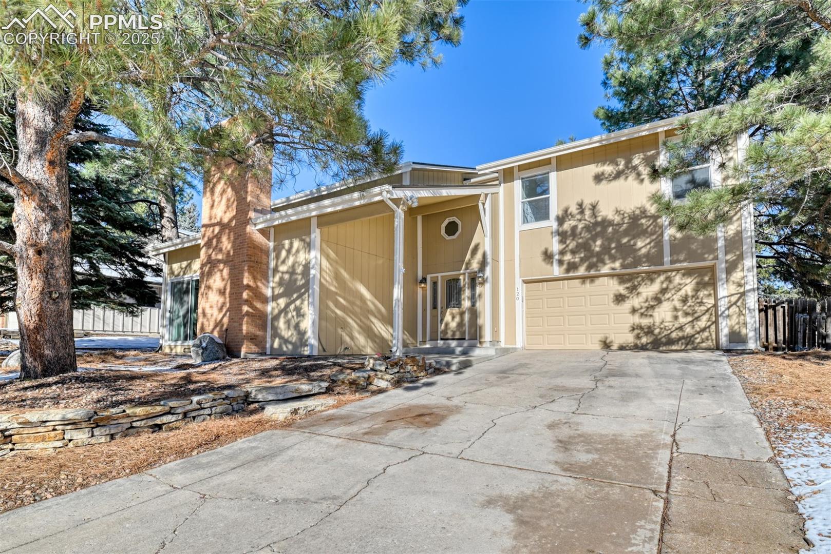 120 Del Oro Circle