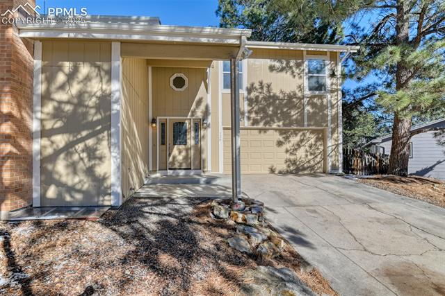 120 Del Oro Circle
