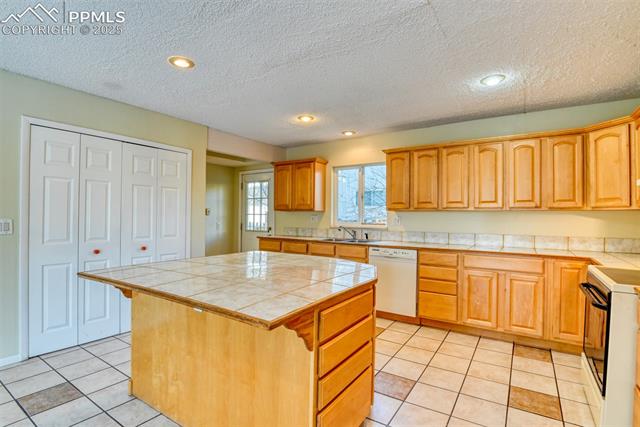 120 Del Oro Circle