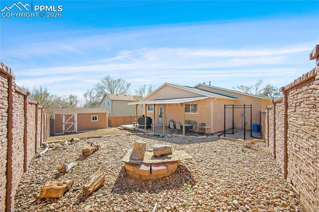 504 Fountain Mesa Road