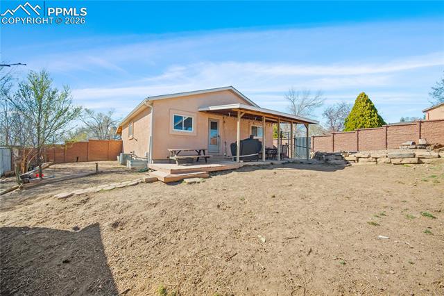 504 Fountain Mesa Road