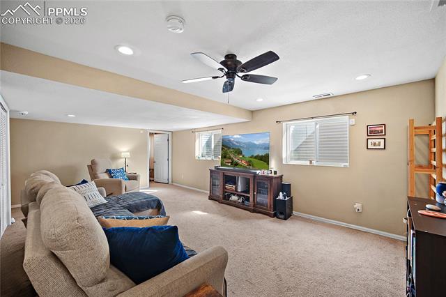 504 Fountain Mesa Road