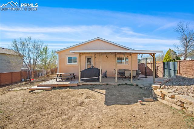 504 Fountain Mesa Road