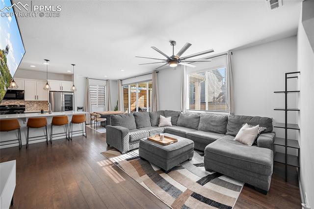 7072 Passing Sky Drive