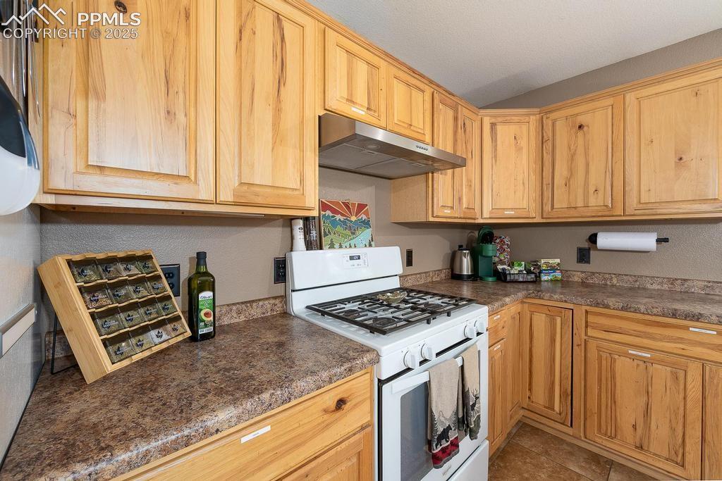 399 Gardenia Road