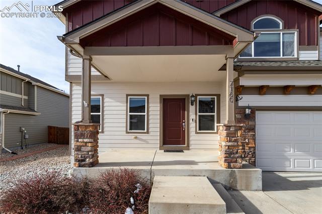 7160 Red Cardinal Loop