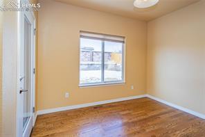 7160 Red Cardinal Loop