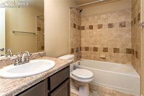 7160 Red Cardinal Loop