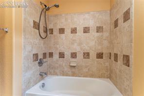 7160 Red Cardinal Loop