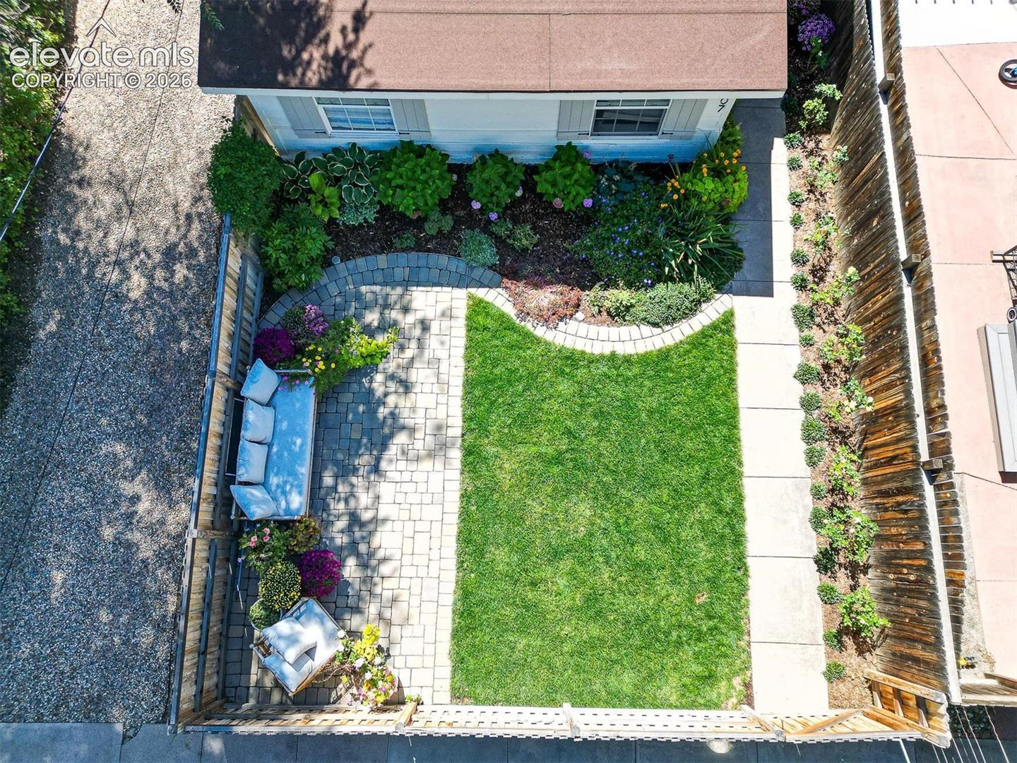 407 San Rafael Street