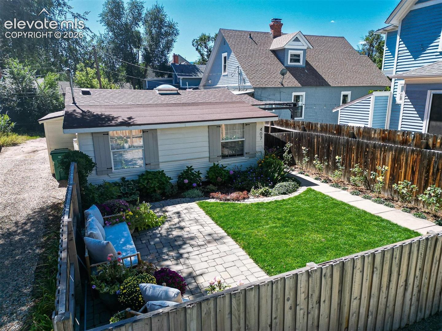 407 San Rafael Street