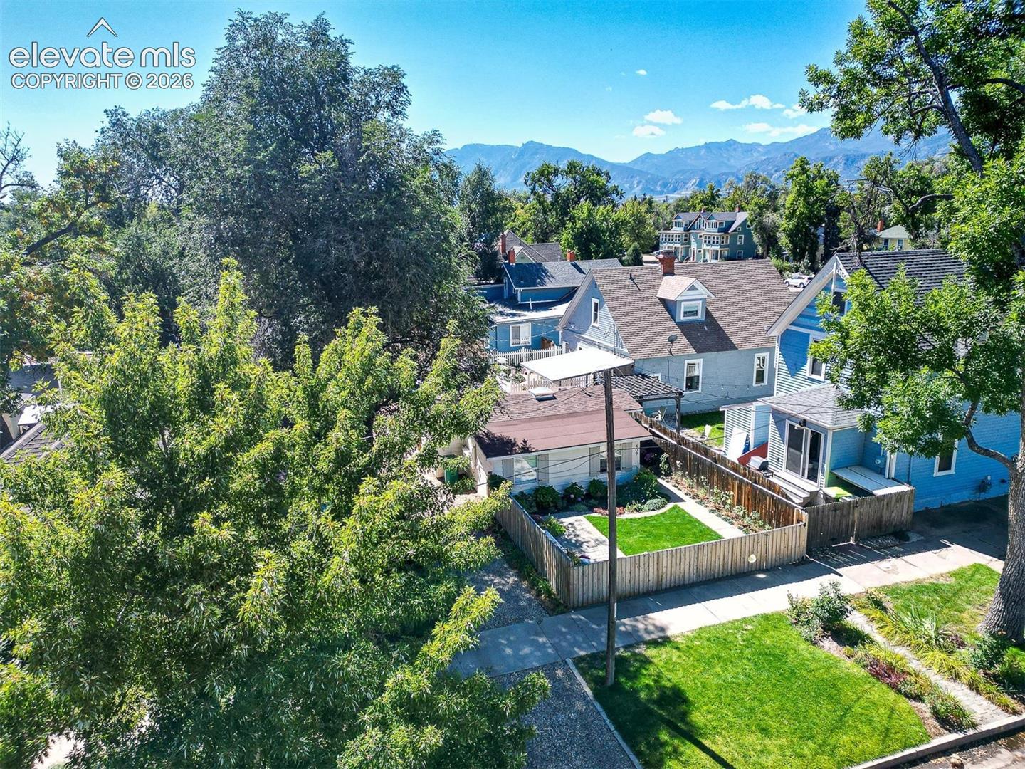 407 San Rafael Street