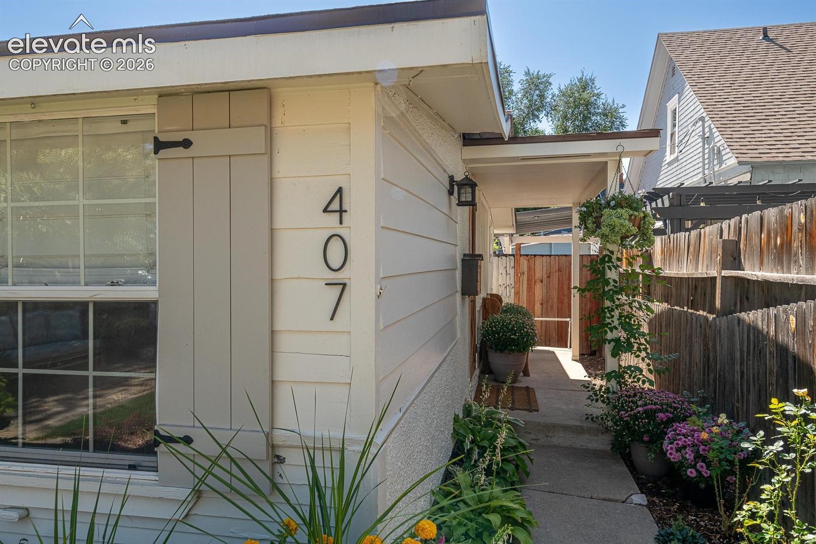407 San Rafael Street
