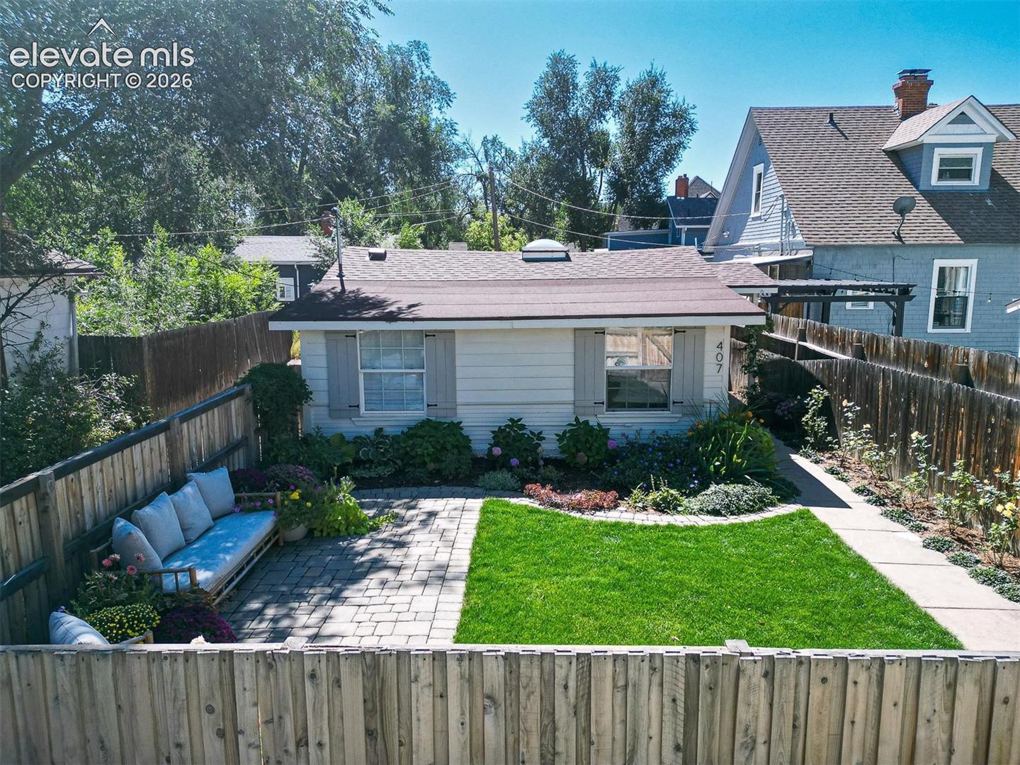 407 San Rafael Street
