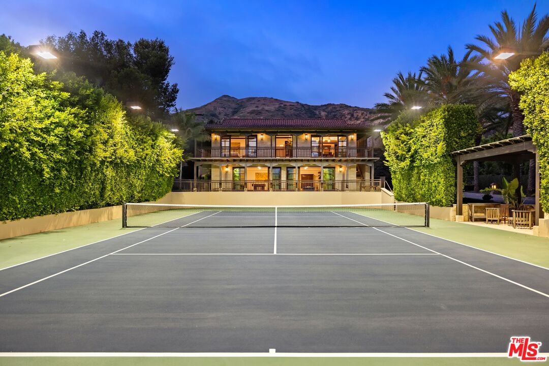 24834 Pacific Coast Hwy