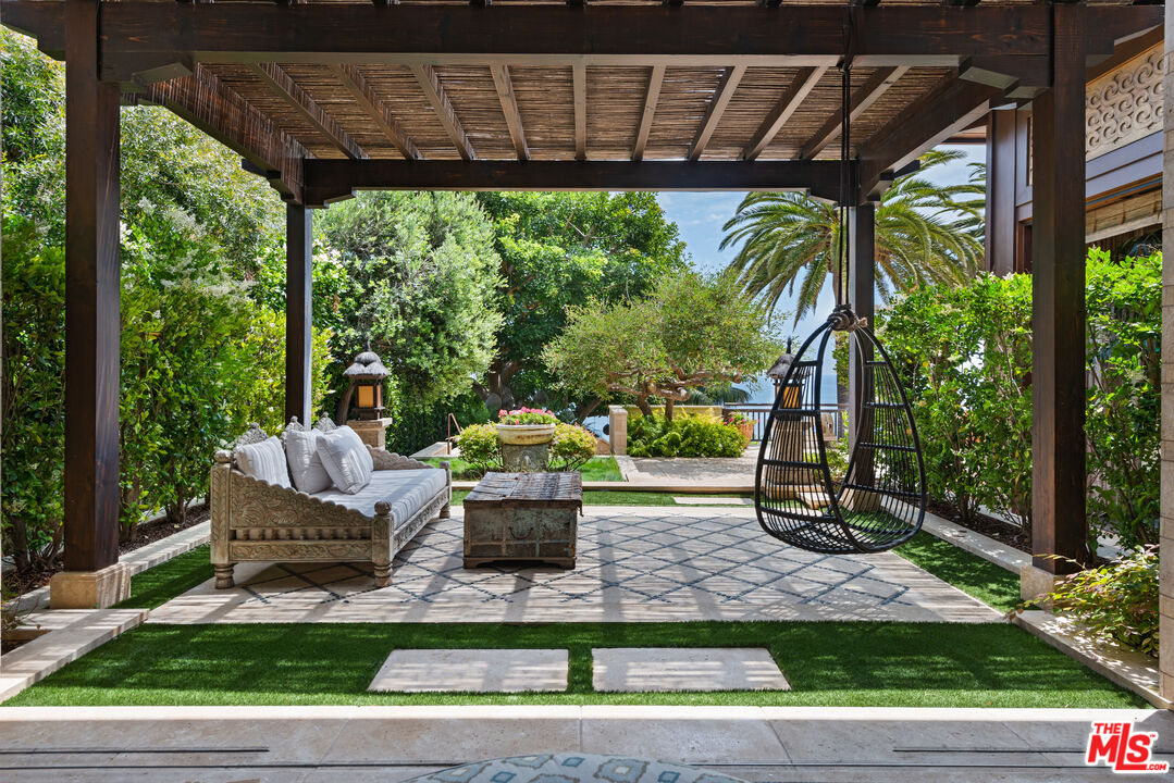 24834 Pacific Coast Hwy