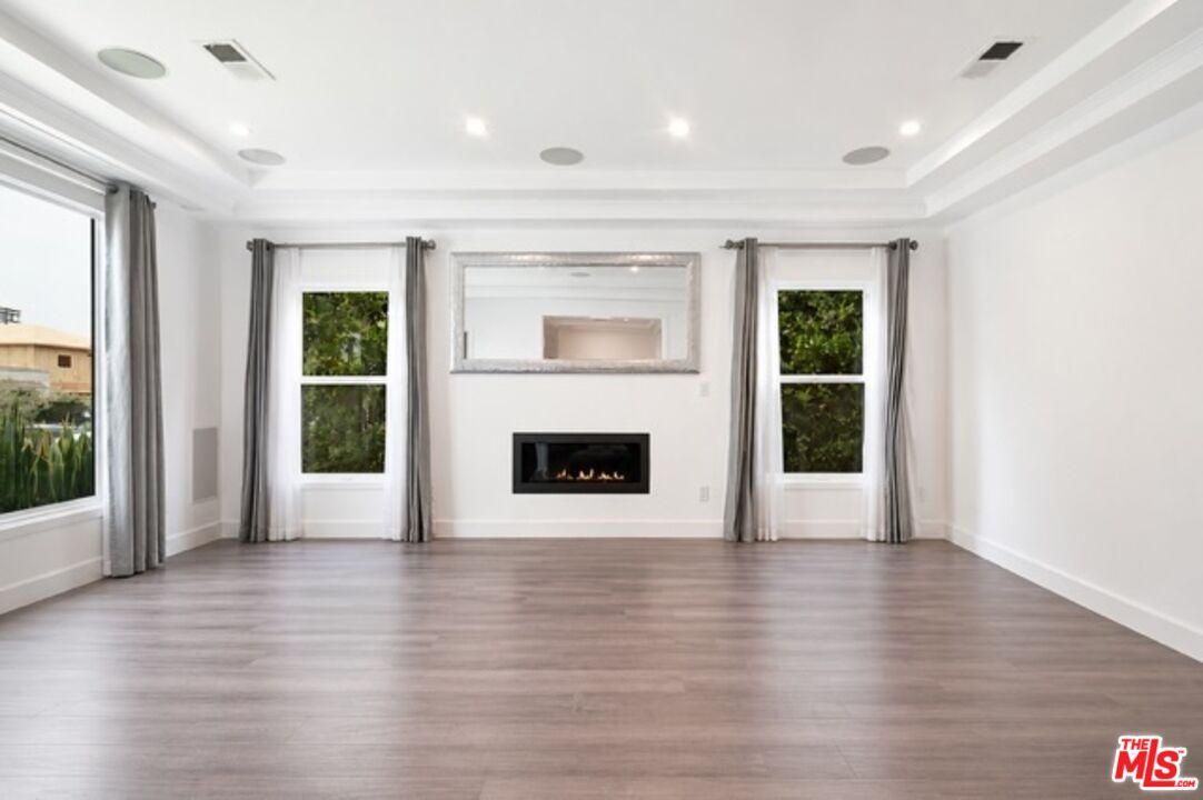 616 N Formosa Ave