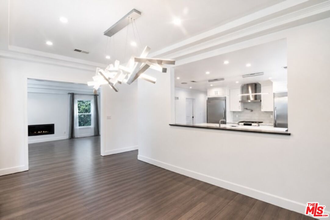616 N Formosa Ave