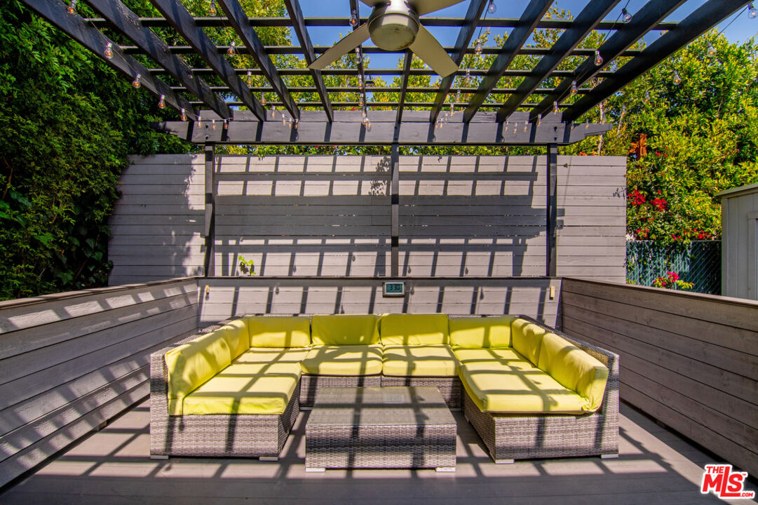 616 N Formosa Ave