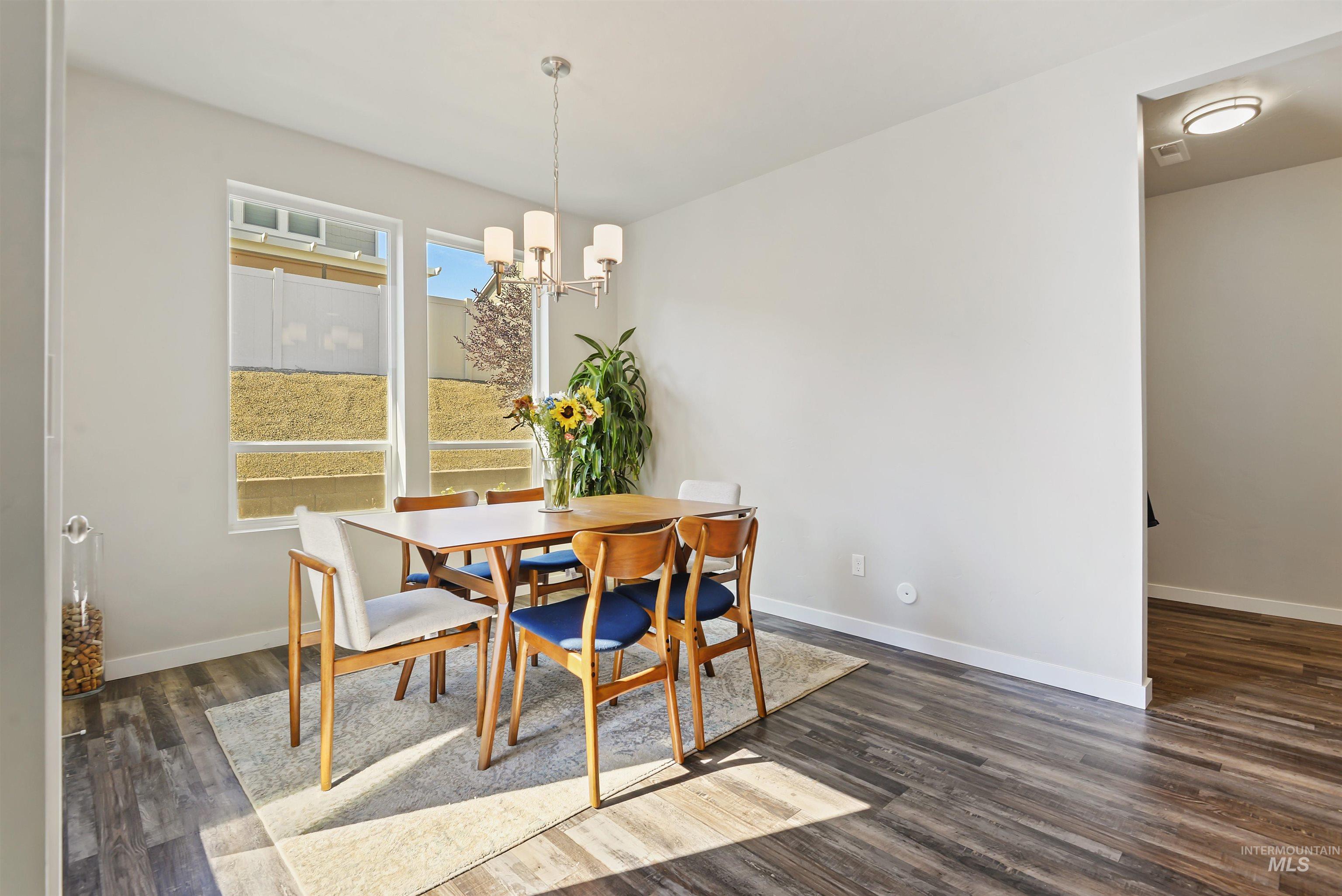 1993 W Wood Chip Dr.