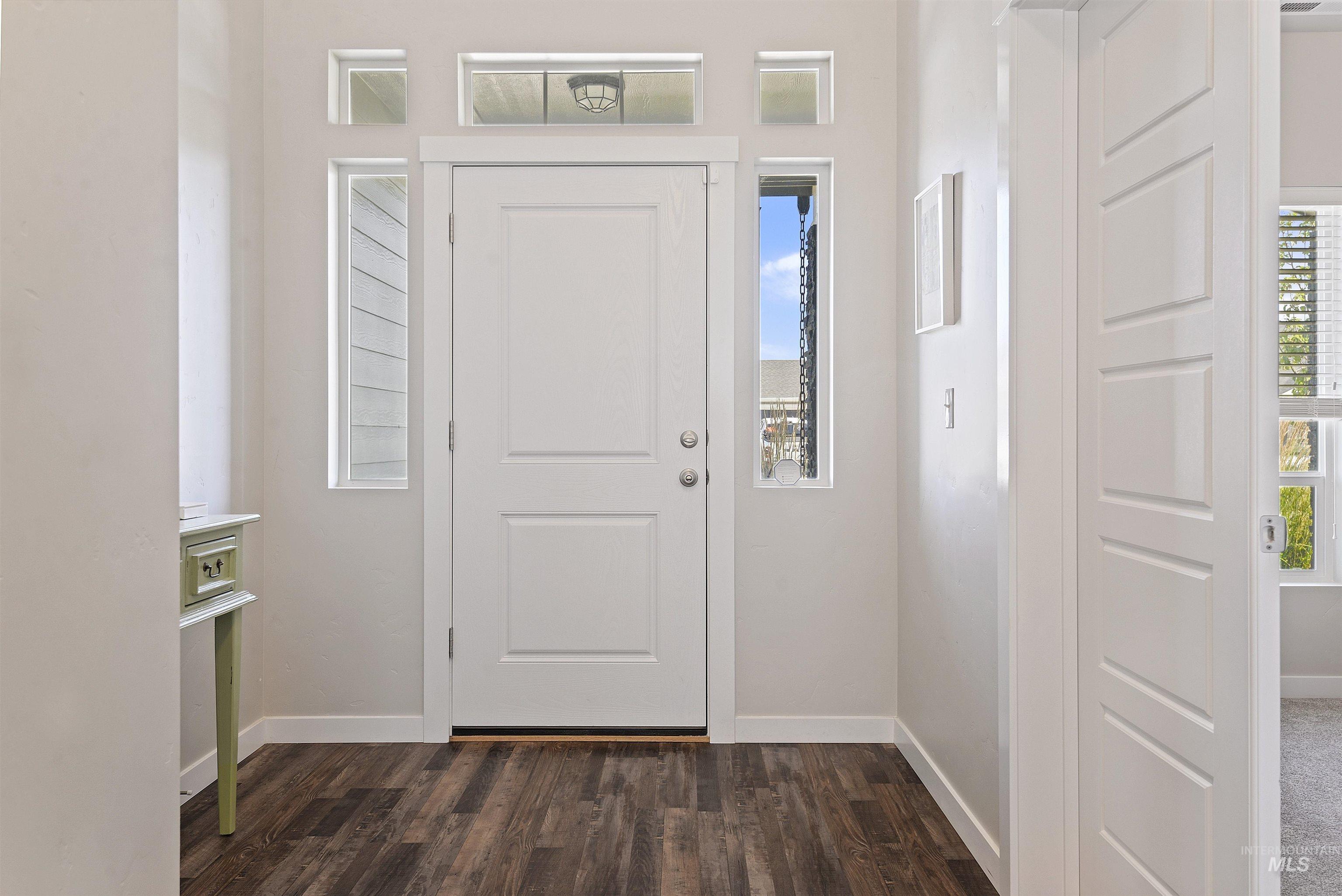 1993 W Wood Chip Dr.