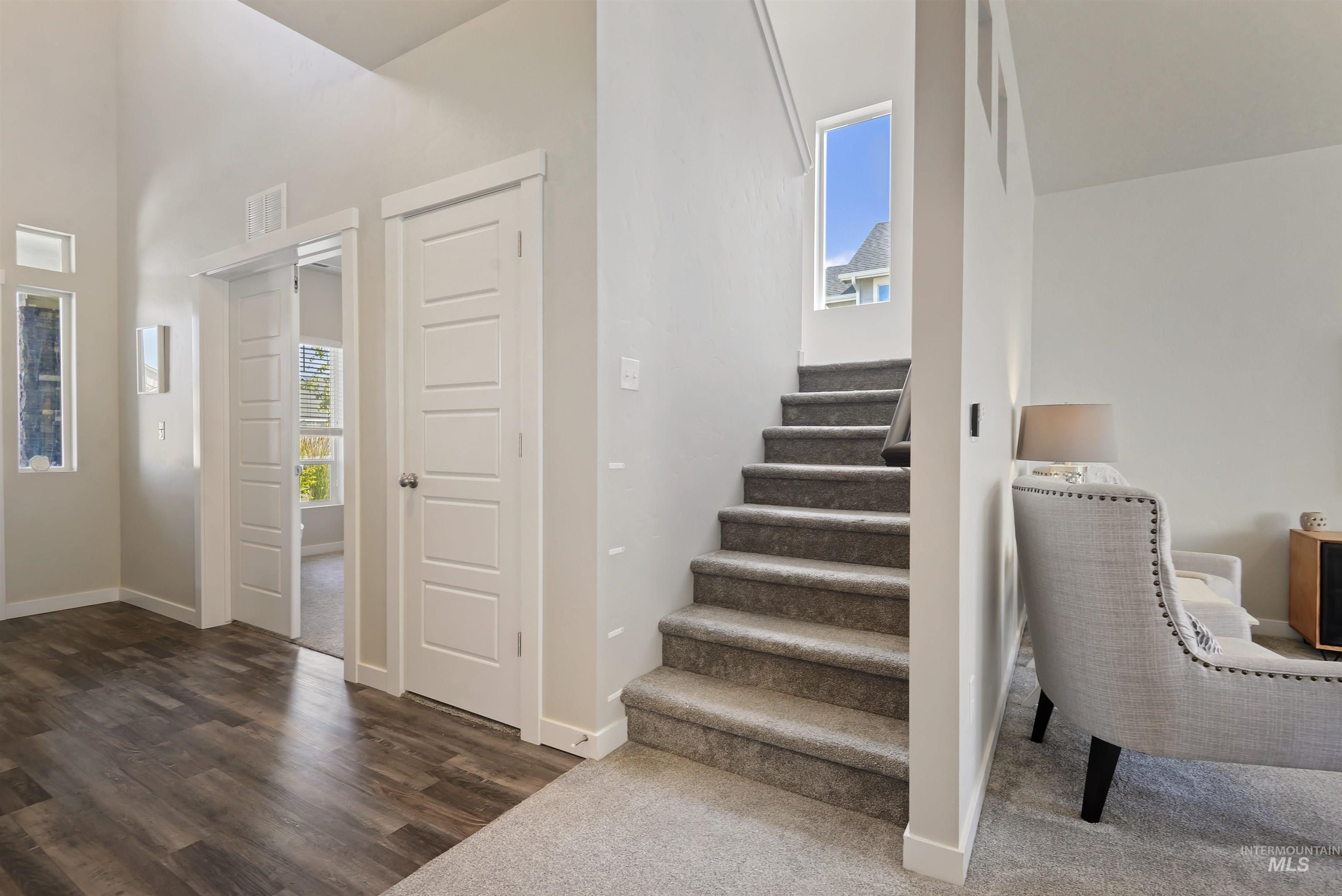 1993 W Wood Chip Dr.