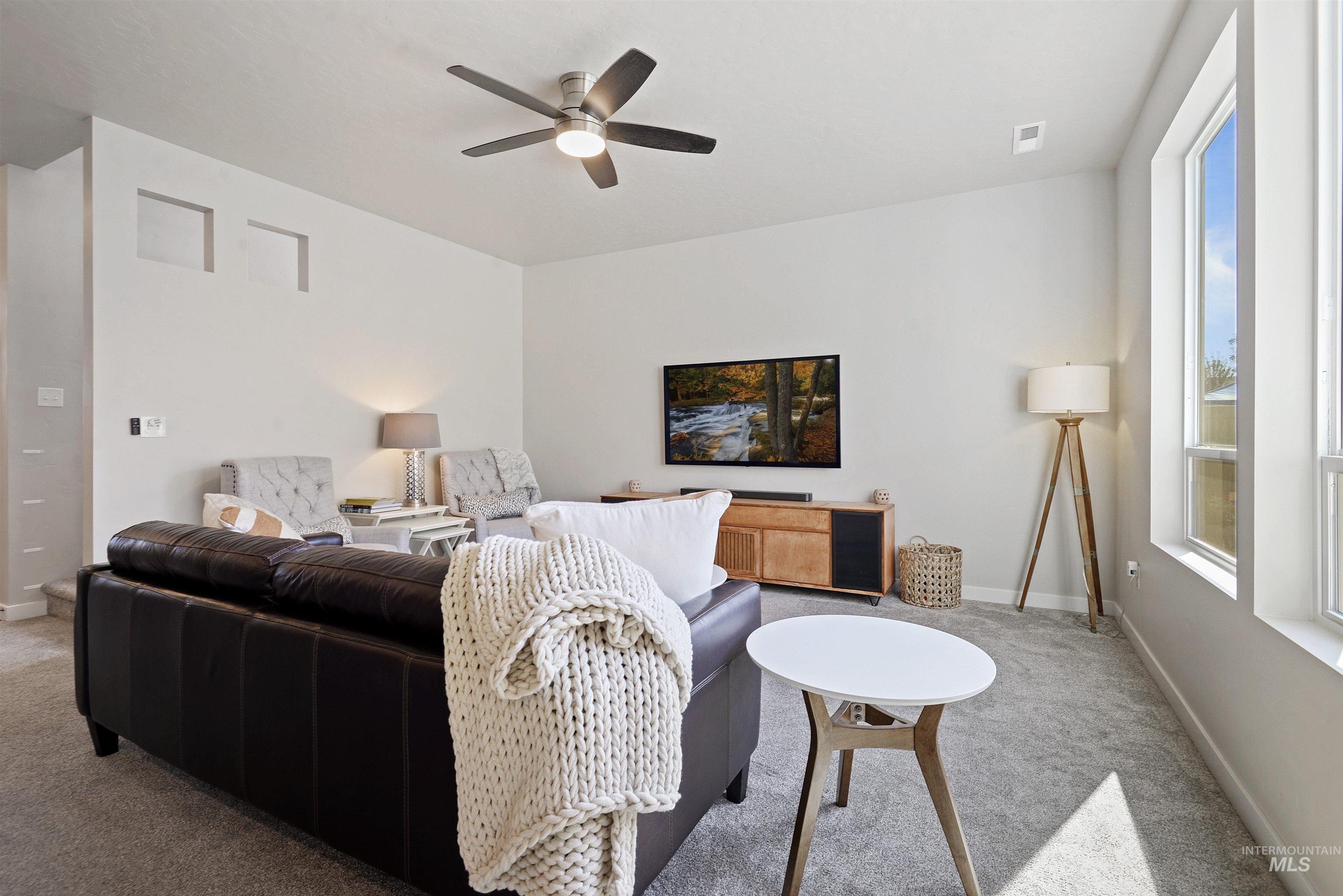 1993 W Wood Chip Dr.