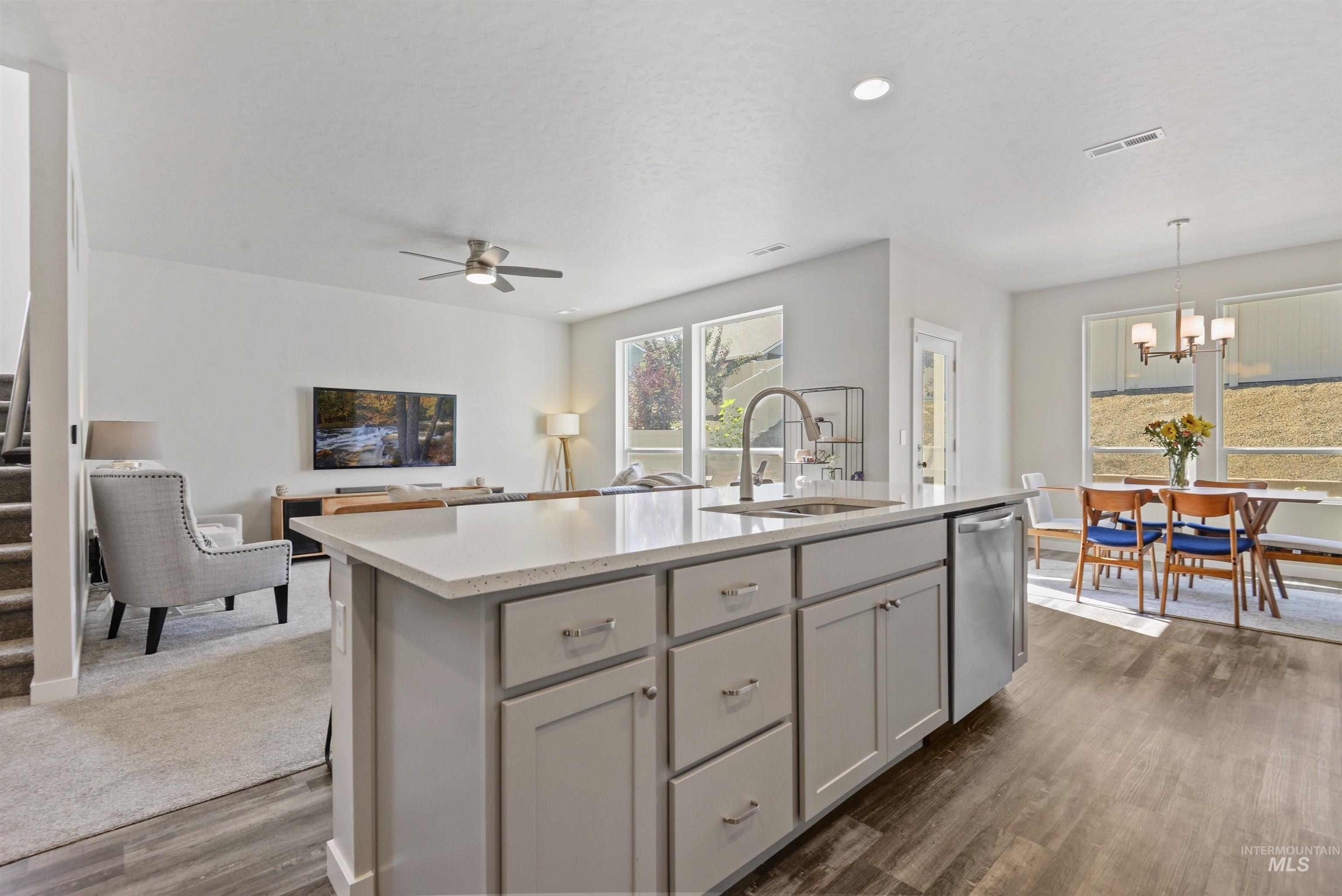 1993 W Wood Chip Dr.