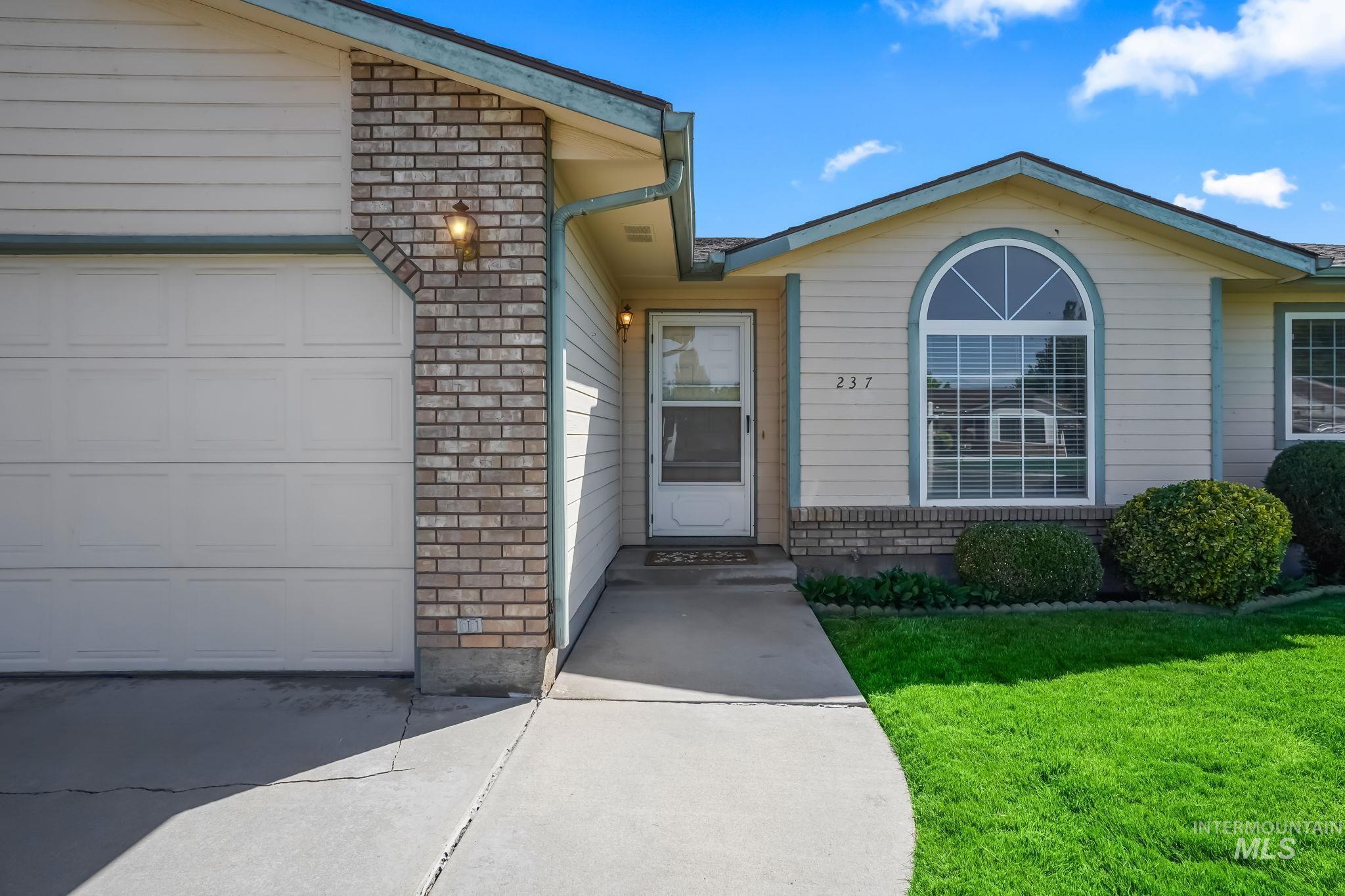 1100 Burnett Dr Unit: 237