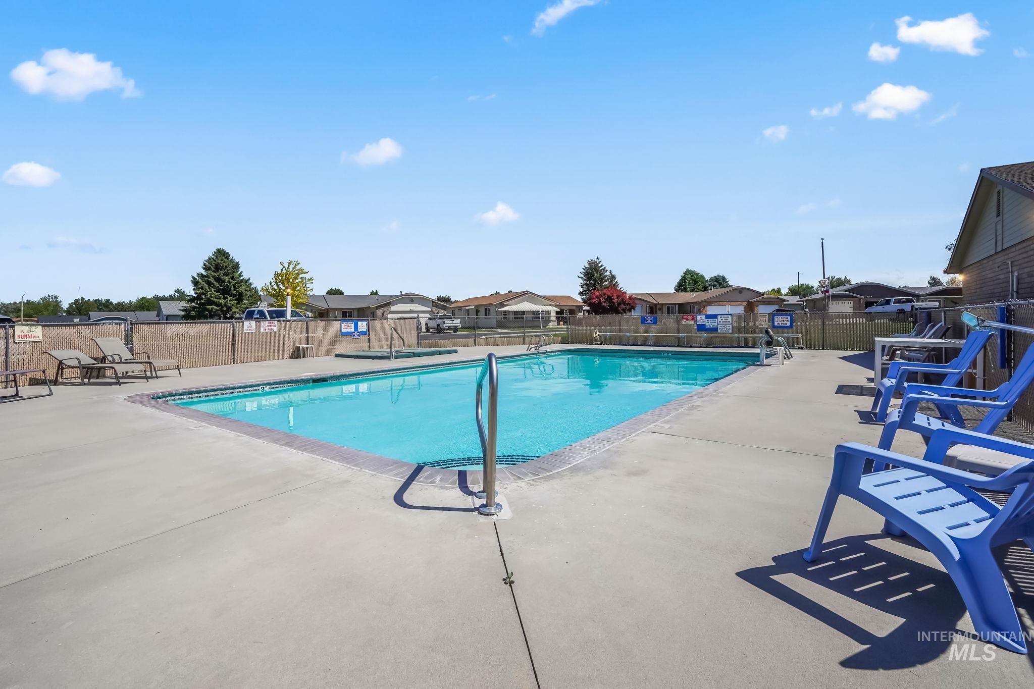 1100 Burnett Dr Unit: 237