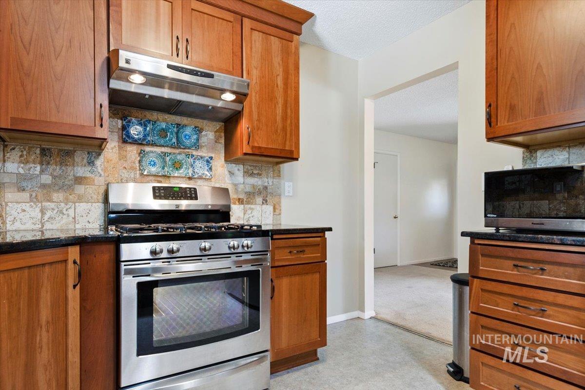 12603 W Castlewood Drive