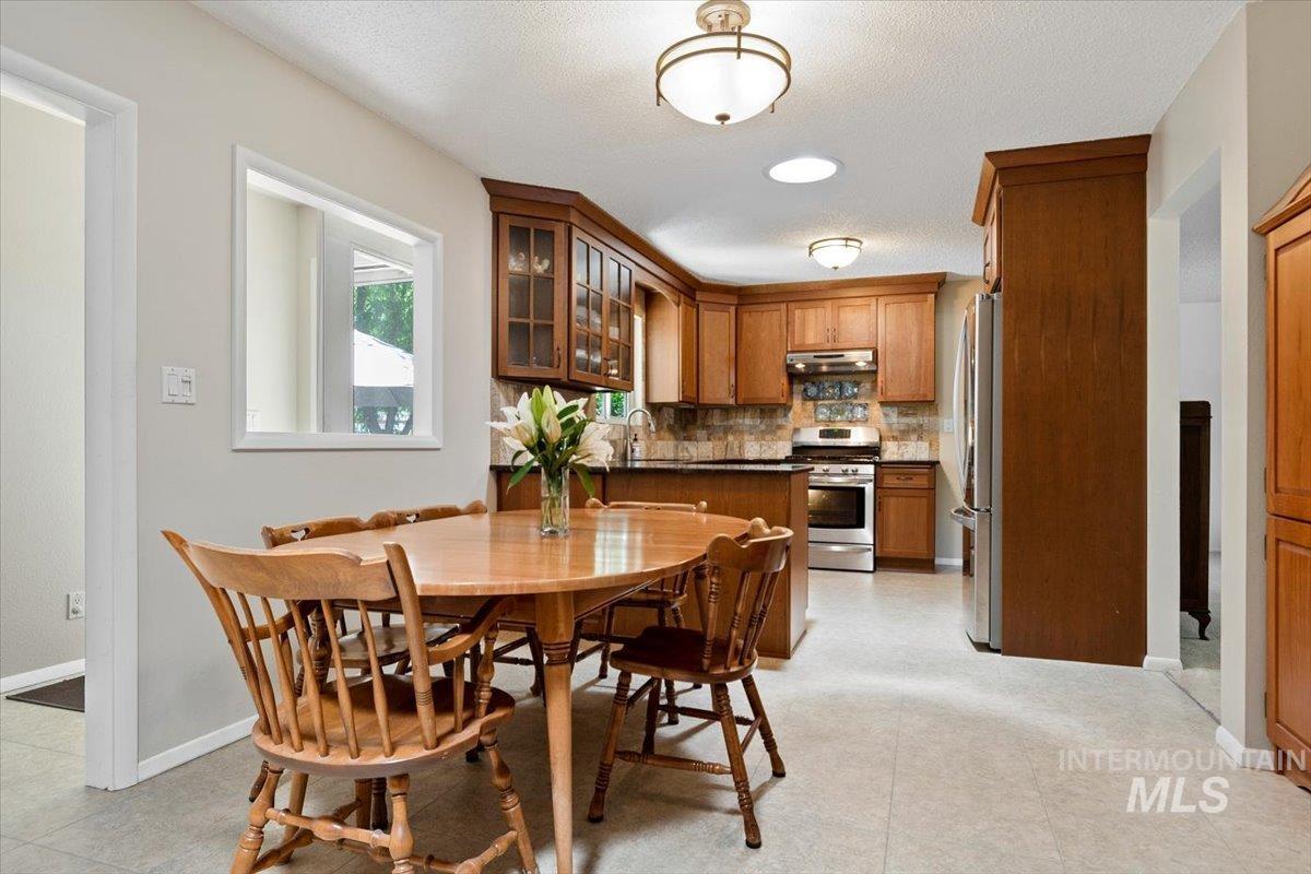 12603 W Castlewood Drive