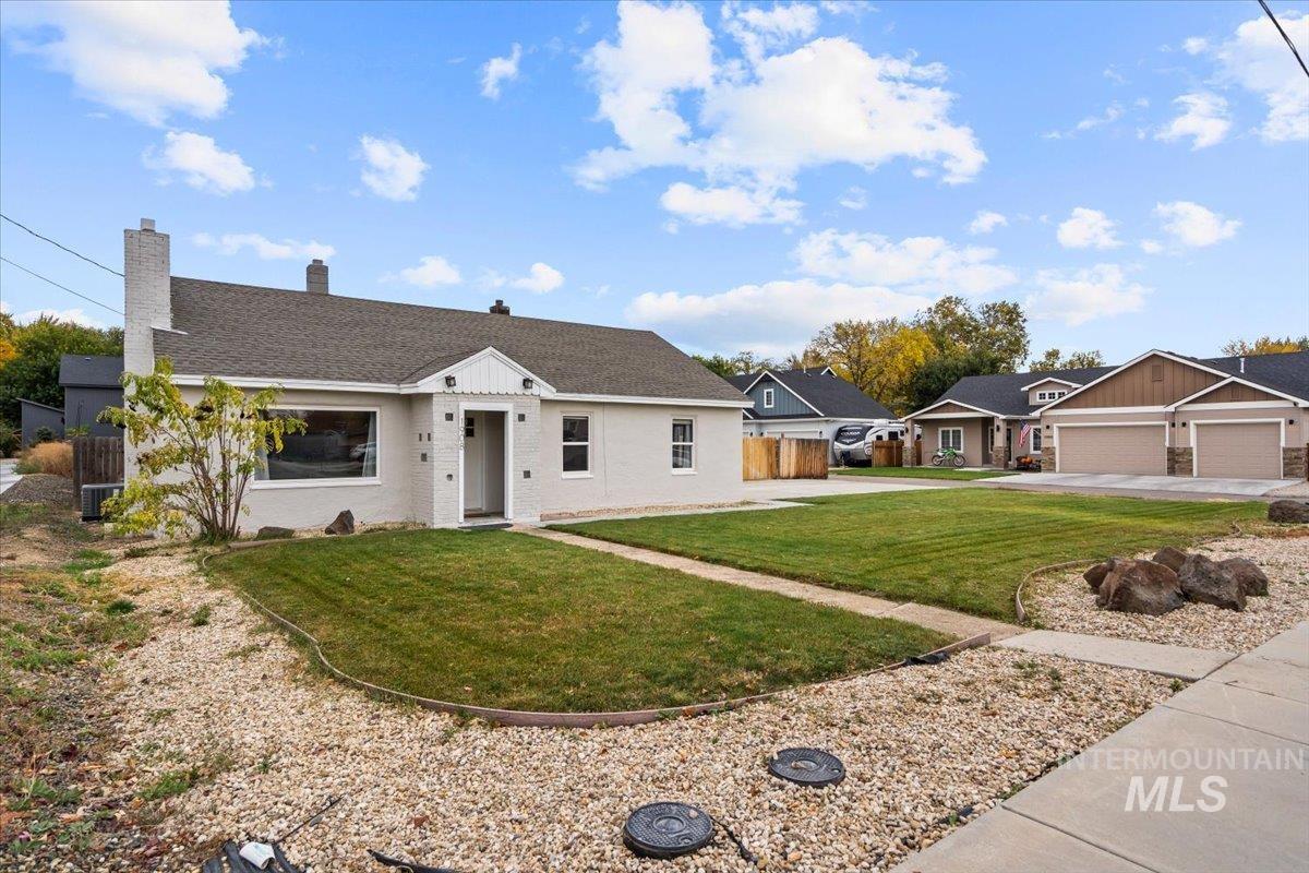 1908 S Eagleson Road