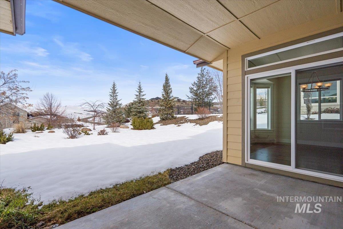 18575 N Goldenridge Place