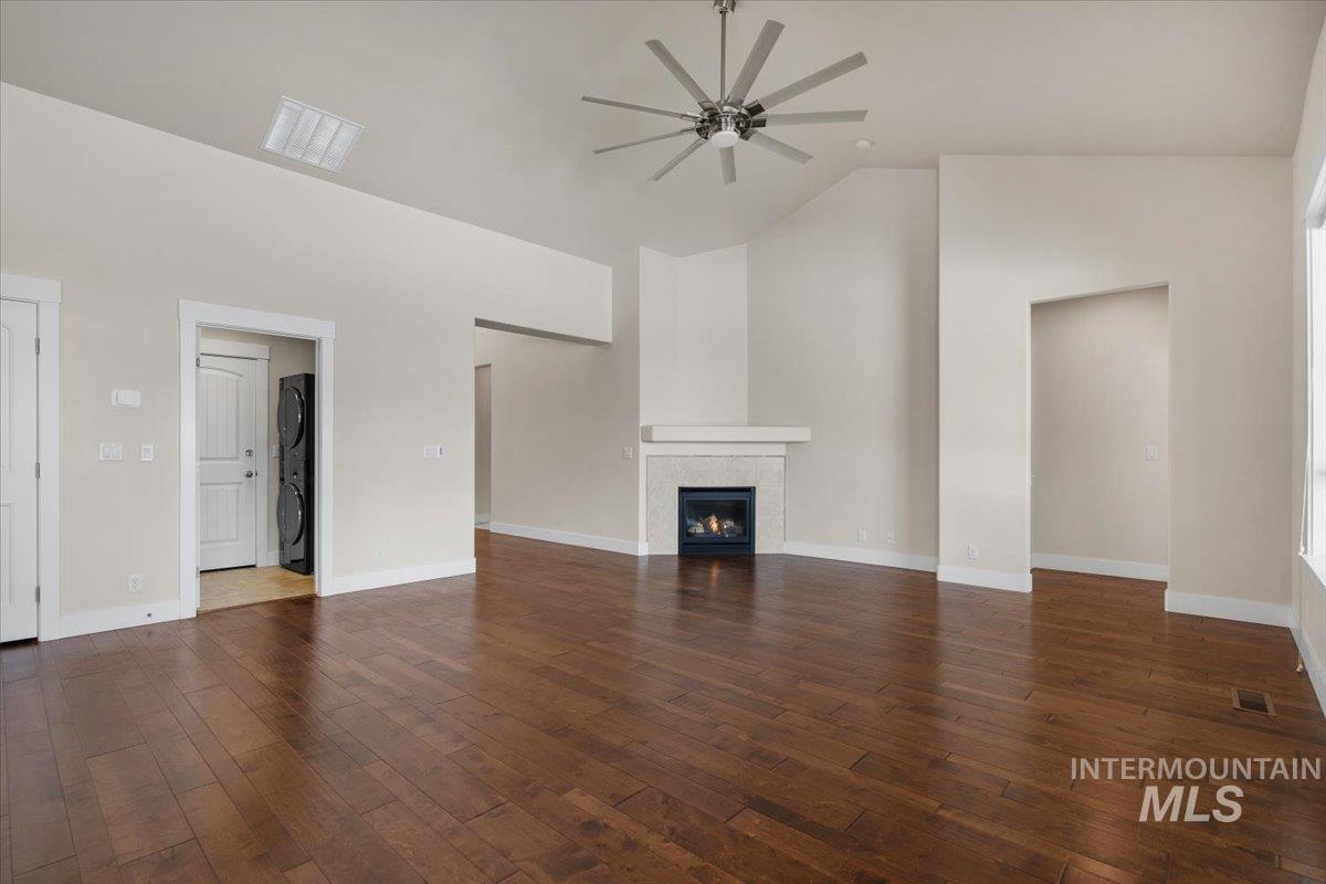 18575 N Goldenridge Place