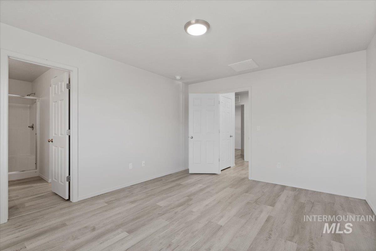 17697 N Harpster Way