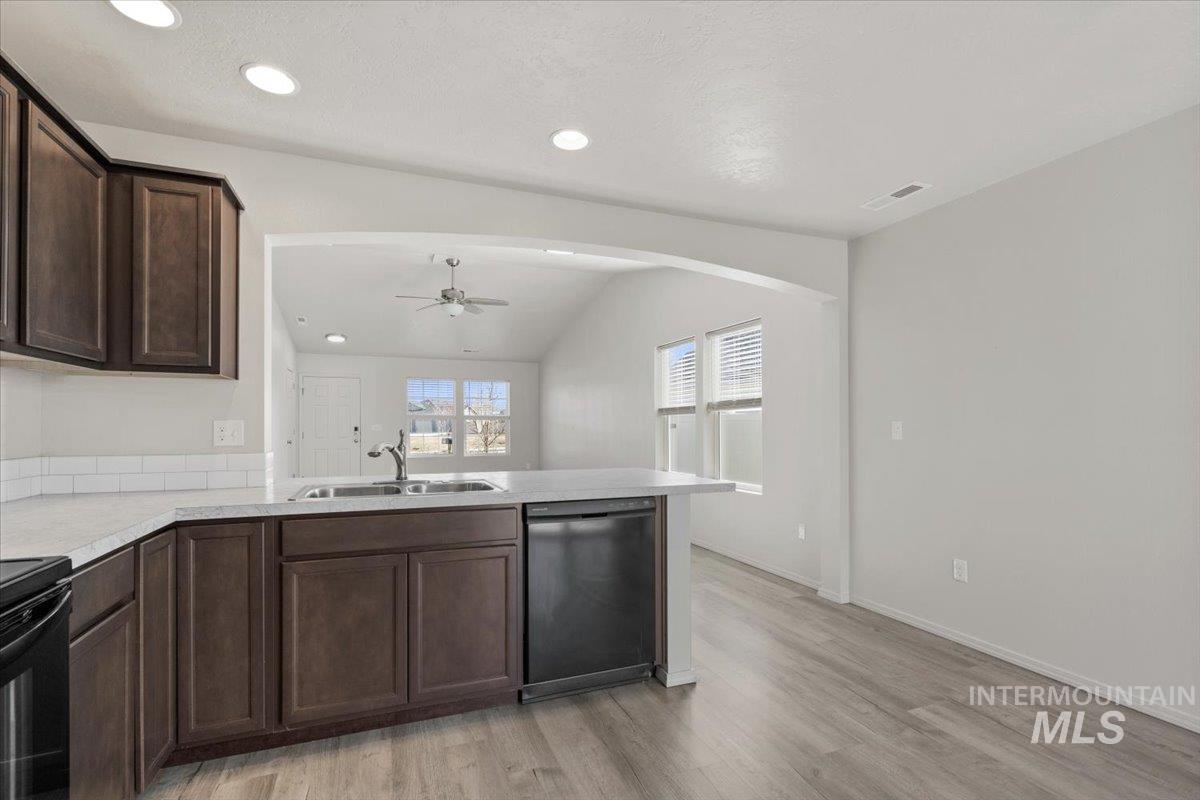 17697 N Harpster Way