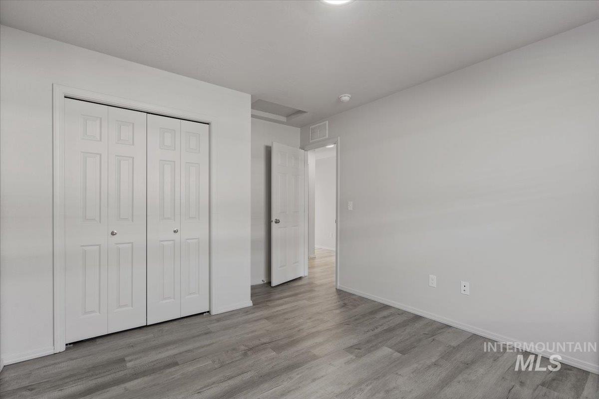 17697 N Harpster Way