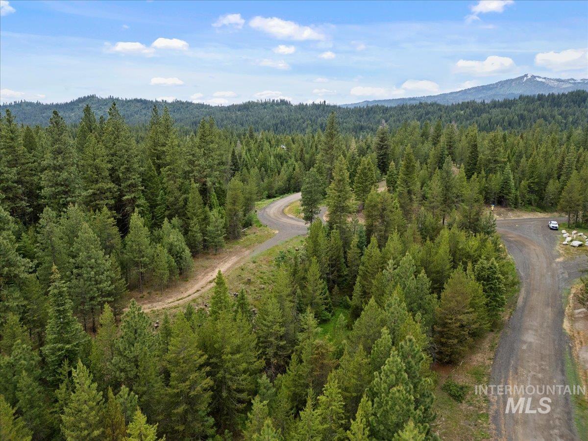 Lot 19 Saddle Rock Subdivision